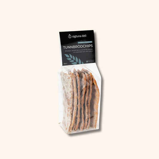 Tynd brødchips - creme fraiche og ram
