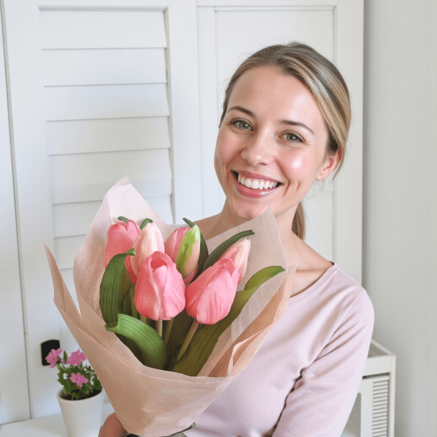'Soft touch' flowers - Tulip
