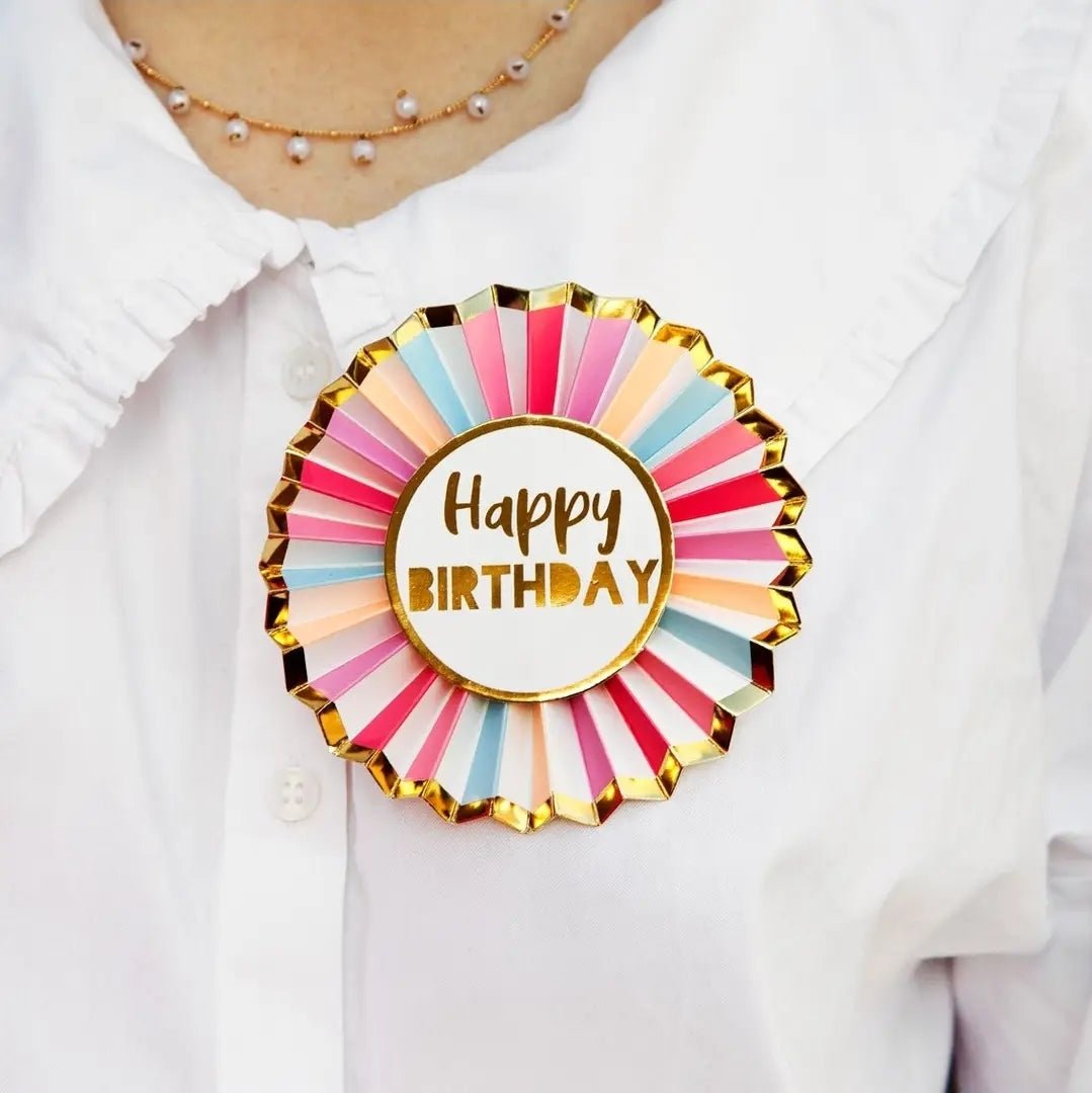 Bursdagsnål - Happy Birthday