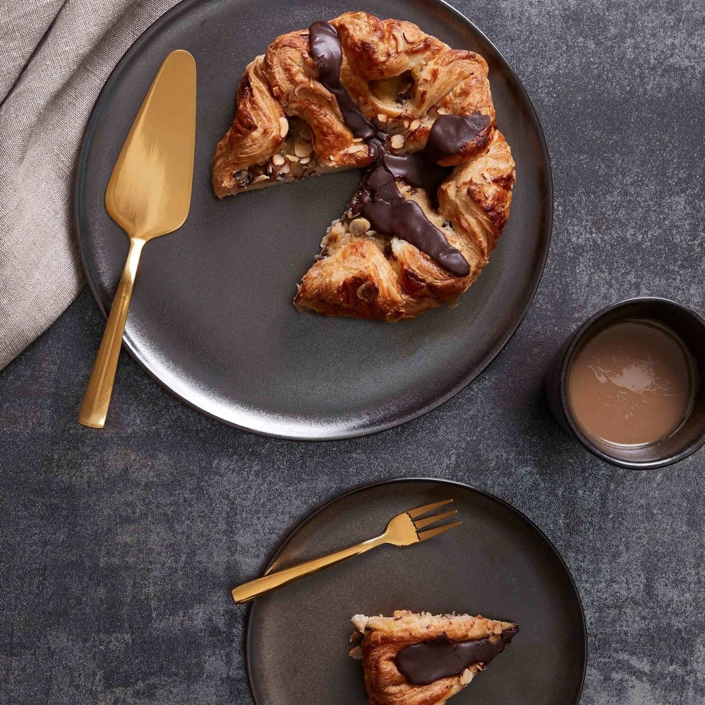 Cake serving set